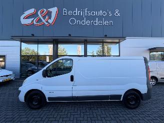 Renault Trafic  picture 2