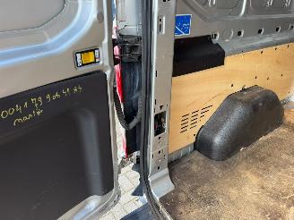 Ford Transit  picture 22