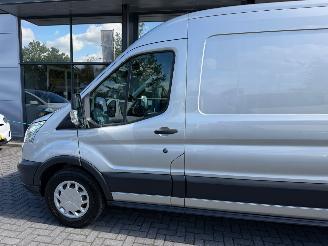 Ford Transit  picture 3