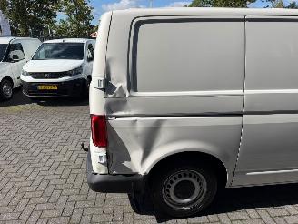 Volkswagen Transporter  picture 23