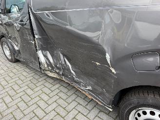 Opel Vivaro  picture 19