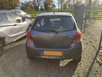 Toyota Yaris 1.3 AIRCO picture 4