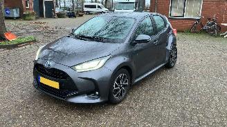 Schadeauto Toyota Yaris 1.5 AUTOMAAT 2023/1