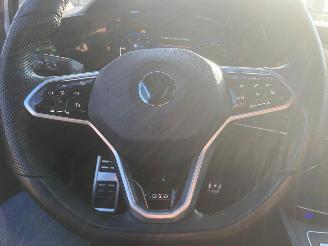 Volkswagen Golf 2.0 TDI GTD R-Line picture 14