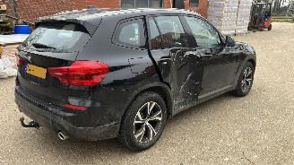 BMW X3 XDRIVE20D picture 3