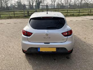 Renault Clio 1.5 DCI picture 4