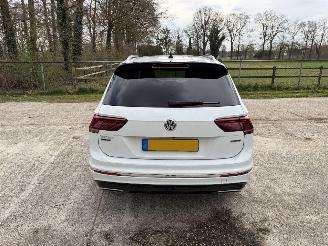 Volkswagen Tiguan 2.0  R LINE 4 motion picture 2