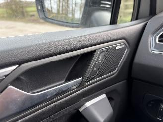 Volkswagen Tiguan 2.0  R LINE 4 motion picture 14