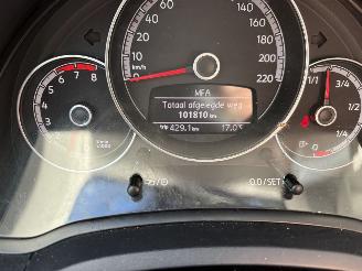 Volkswagen Up!  picture 13