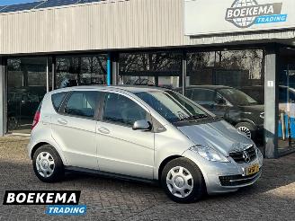 Coche accidentado Mercedes A-klasse 160 Airco Cruise Bluetooth Business Class 2011/9
