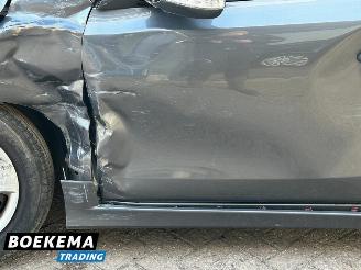 Hyundai I-30 1.4i i-Motion Business Climate Stoelverw. picture 6