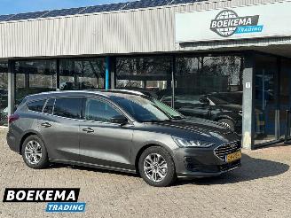 Unfallwagen Ford Focus Wagon 1.0 EcoBoost Hybrid Titanium Stoel/Stuurverw. Navigatie Camera 2024/3