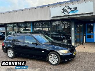 Auto incidentate BMW 3-serie 318i 130PK Leer Airco 2007/3