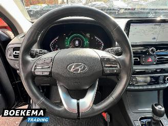 Hyundai I-30 1.5 T-GDi MHEV Stoel/Stuur Verwarming + Ventilatie Navigatie Camera picture 21