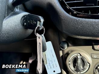 Peugeot 208 1.2 PureTech Blue Lion Navigatie Airco Cruise picture 26