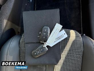 Peugeot 208 1.2 PureTech GT-Line Navigatie Clima Keyless Lane-Ass picture 18