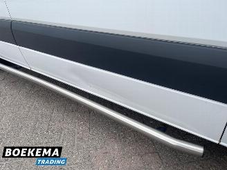 Volkswagen Crafter 35 2.0 TDI L3-H2 9-Persoons Airco Rolstoellift Cruise picture 19