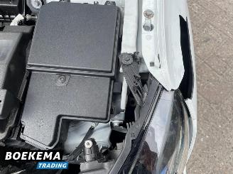 Renault Mégane Estate 1.2 TCe Zen Navigatie Cruise Climate Navi picture 12