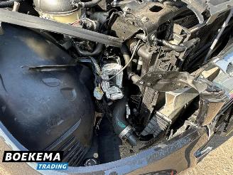 Mercedes C-klasse 180 Avantgarde Automaat Navigatie Stoelverw. picture 14