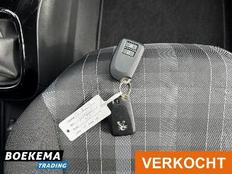 Peugeot 108 1.0 e-VTi Allure Cruise Camera Climate picture 19