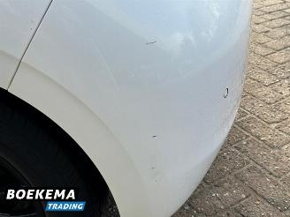 Peugeot 208 1.2 e-VTi Active Automaat Navigatie Climate picture 9