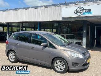 Damaged car Ford C-Max 1.0 Titanium 125PK Stoelverw. Climate Cruise PDC 2013/2