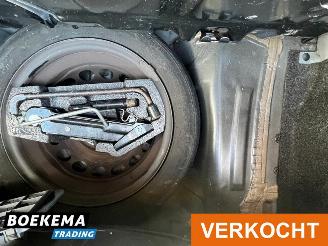 Peugeot 107 1.0-12V XS Airco 5-Drs Elek-pakket picture 7
