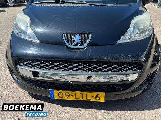 Peugeot 107 1.0-12V XS Airco 5-Drs Elek-pakket picture 11