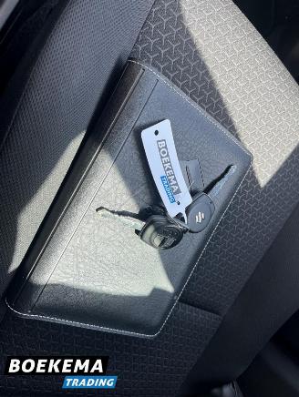 Suzuki Swift 1.2 Select Smart Hybrid Navigatie Airco Cruise Stoelverw. picture 29