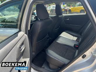 Toyota Auris 1.8 Hybrid Executive Navigatie Climate Cruise PDC picture 16