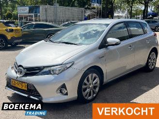 Toyota Auris 1.8 Hybrid Executive Navigatie Climate Cruise PDC picture 4