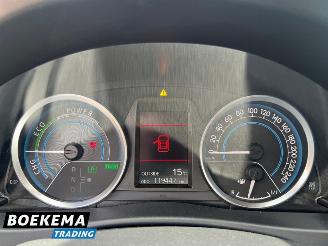Toyota Auris 1.8 Hybrid Executive Navigatie Climate Cruise PDC picture 24