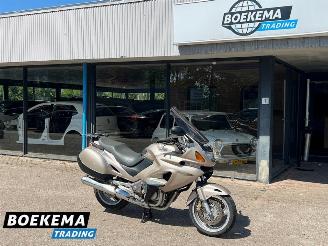 skadebil motor Honda NT 650 Deauville 1998/8