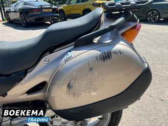 Honda NT 650 Deauville picture 12