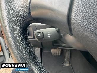 BMW 3-serie 320i Aut. Facelift Navi Leder Clima Cruise Business Line Style picture 20