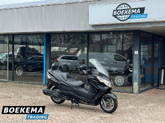skadebil bedrijf Suzuki Burgman 400 400A Handvat verwarming 2009/2
