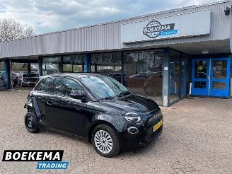 Fiat 500E Action 24 kWh Climate Control Cruise picture 1
