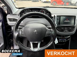 Peugeot 208 1.6 BlueHDi Blue Lease Executive Panorama Camera Navigatie picture 17