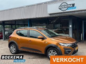 Schadeauto Dacia Sandero 1.0 TCe 90 Comfort Navigatie Cruise Climate 2021/10