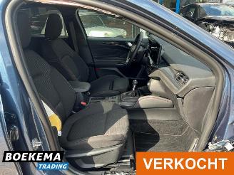 Ford Focus 1.0 Hybrid ST Line Keyless LED Climate Navi Cruise PDC picture 24