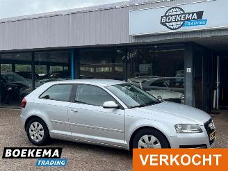 Vaurioauto  passenger cars Audi A3 1.6 TDI Attraction Navigatie Cruise Climate 2011/7