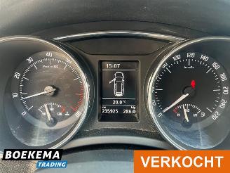 Skoda Superb Combi 1.8 TSI Comfort Memory Climate Cruise Stoelverw. PDC picture 20