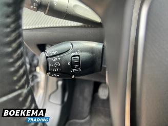 Peugeot 208 1.2 PureTech Blue Lease Navigatie Airco Cruise picture 35
