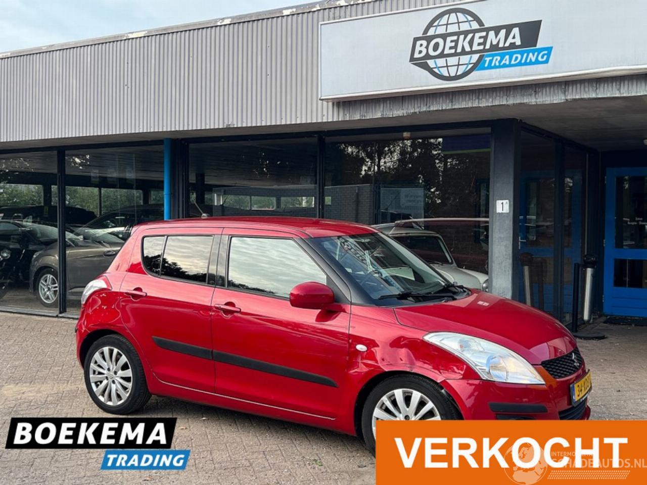 Suzuki Swift 1.2 Exclusive EASSS Keyless Climate PDC trek.