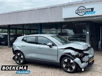 Auto incidentate Volvo EX30 Single Motor Extended Range Core 69 kWh Keyless Navi Climate PDC 2024/5