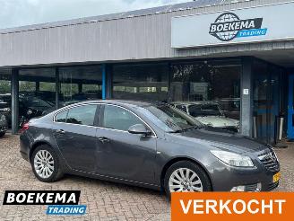 skadebil auto Opel Insignia 1.8 Executive Leer Navi Memory Cruise PDC Stoelverw. 2009/3