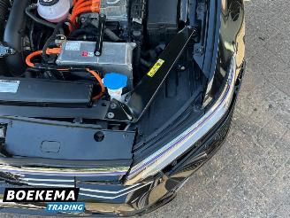 Volkswagen Passat Variant 1.4 TSI GTE Massage Virtual Pano Climate Camera picture 7