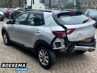 Kia Stonic 1.0 T-GDi MHEV Dynamic Automaat Navigatie Camera picture 4