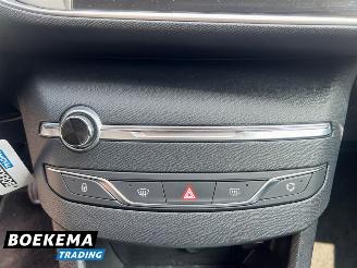 Peugeot 308 SW 1.2 PureTech Blue Lease Navigatie Climate Cruise picture 26