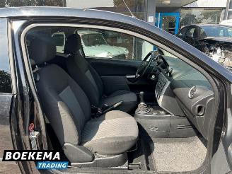 Ford Fiesta 1.3 Futura Airco Trekhaak picture 16